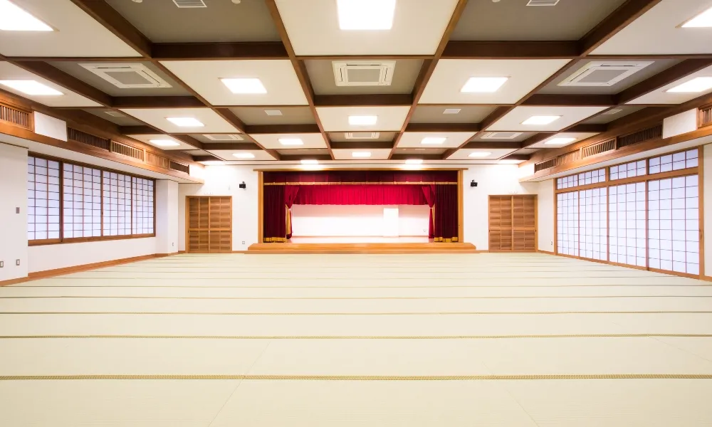 姫路市立楽寿園 : 畳おもて：ダイケン健やかおもて　銀白100A
畳床：ダイケン健やか畳床 2000ECO