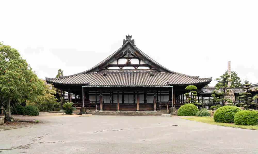 亀山御坊本徳寺