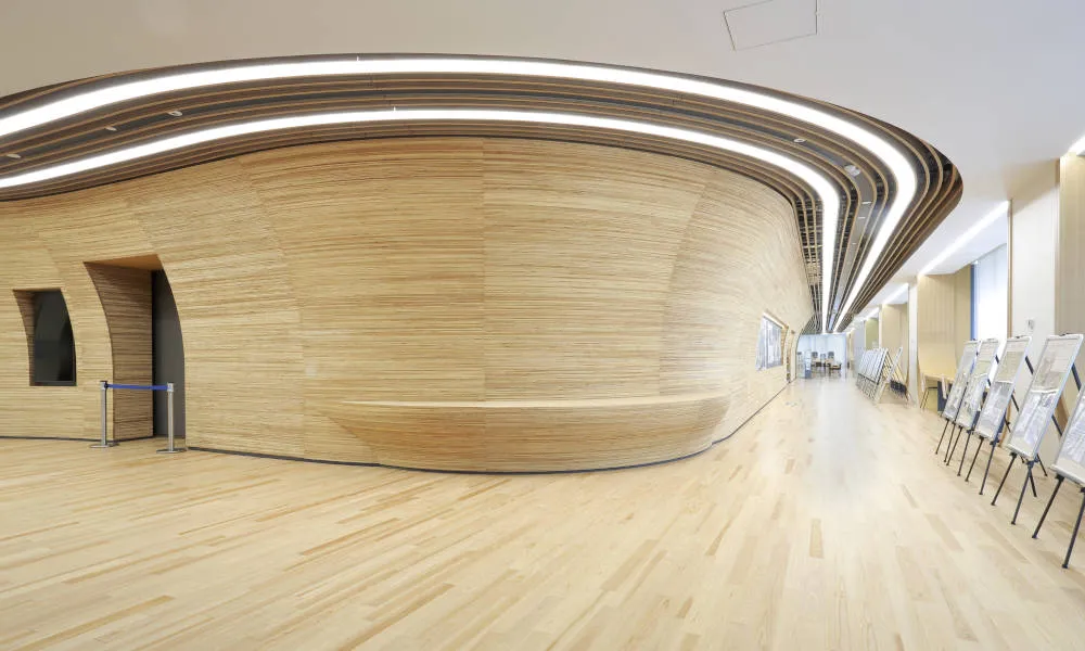 東京都公文書館 : 床材：コミュニケーションタフ DW（地域産材対応突板）〈多摩産杉〉
