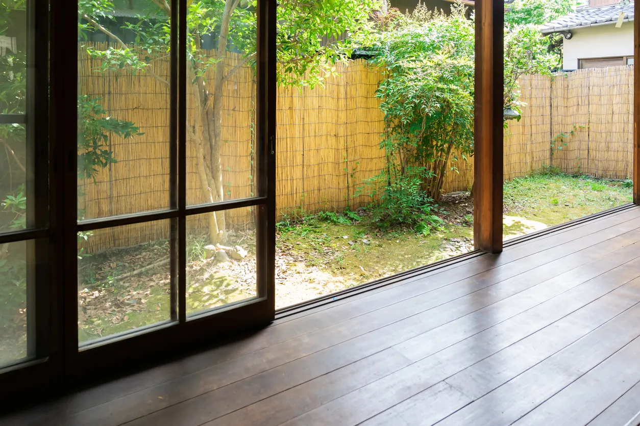 畳のヘリや敷居はまたぐ、日本における暮らしのマナー