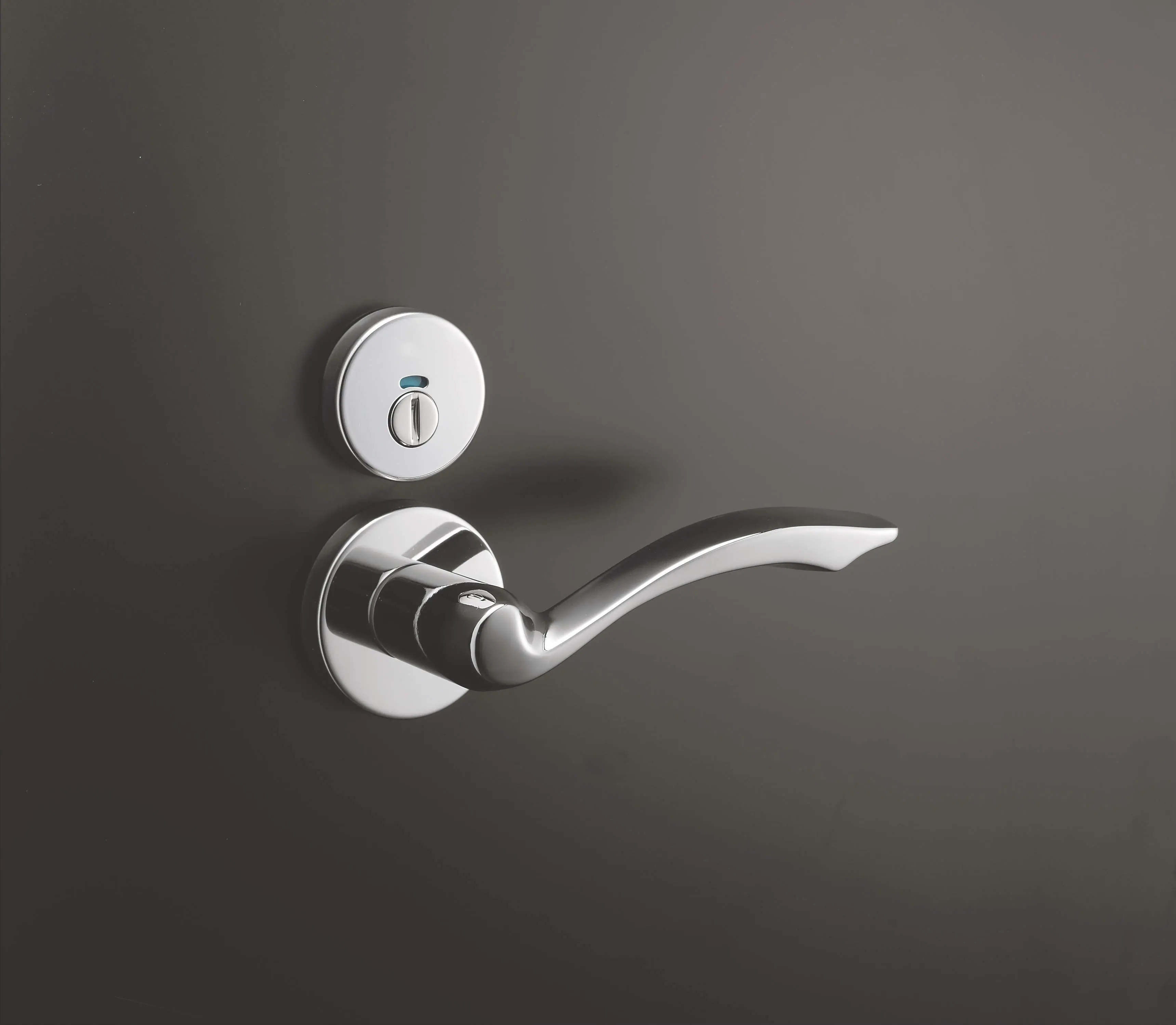 〈鏡面ニッケル仕上げ〉