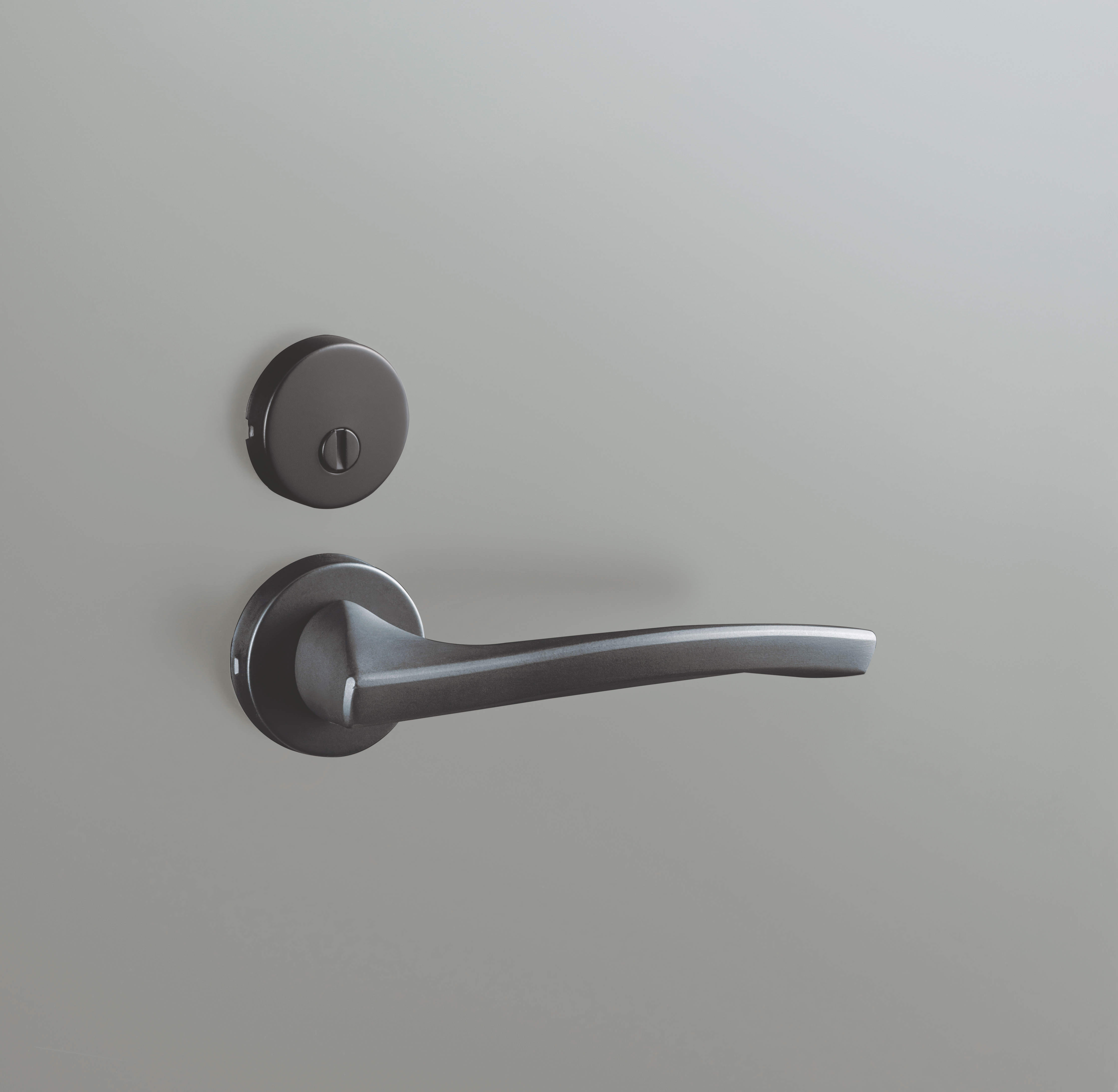 〈ブラック色〉