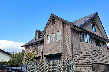 築26年。屋根瓦の葺き替えを実施