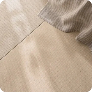 色あせ、日焼けに強い